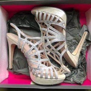 Vince Camuto slingback heels